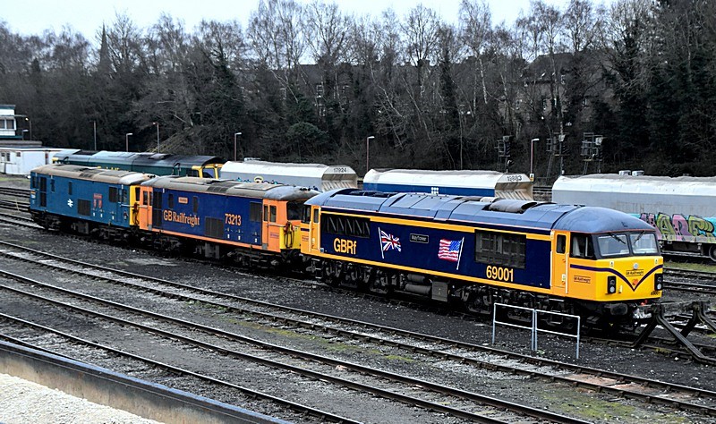 [wnxx] Pictures - 69001 69002 69003 Tonbridge Yd 210122 220122