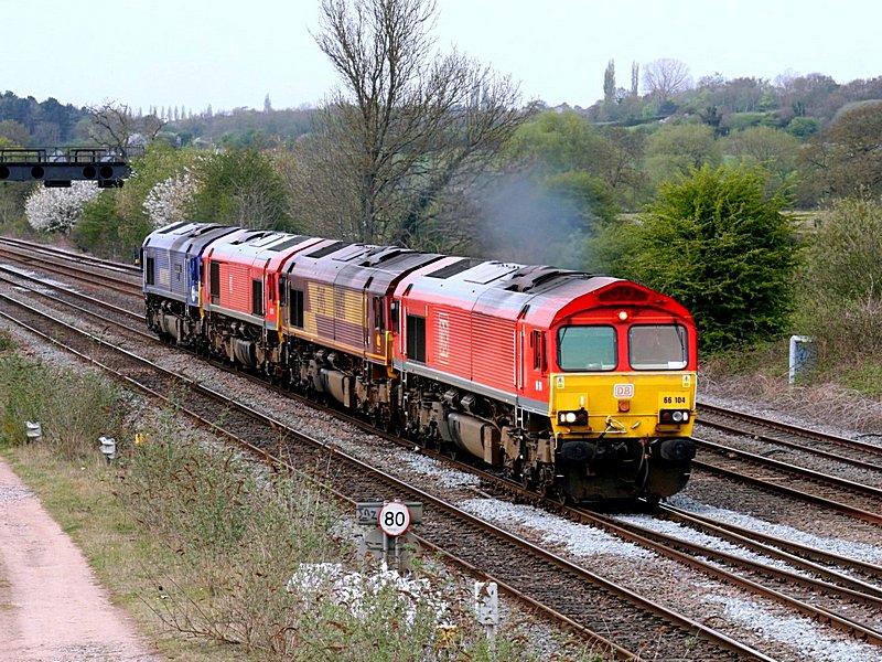 [wnxx] Pictures - 66104 66158 66114 66142 Trowell 120425