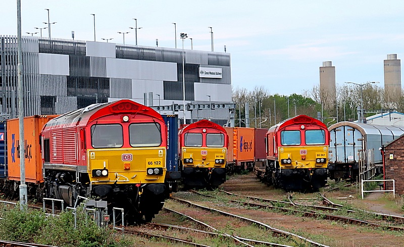 [wnxx] Pictures - 66122 66186 66051 Didcot 190425