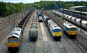 66760 69016 66722 69002 Doncaster Decoy 310525 M Rivett