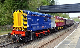 08573 09001 Matlock 110426 F Lees