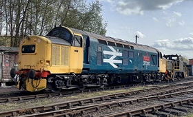 37152 Rowsley 110426 P Viles