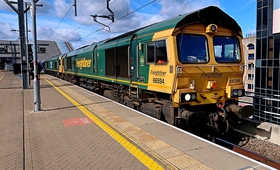 66594 66547 Reading 081026 S Conquest